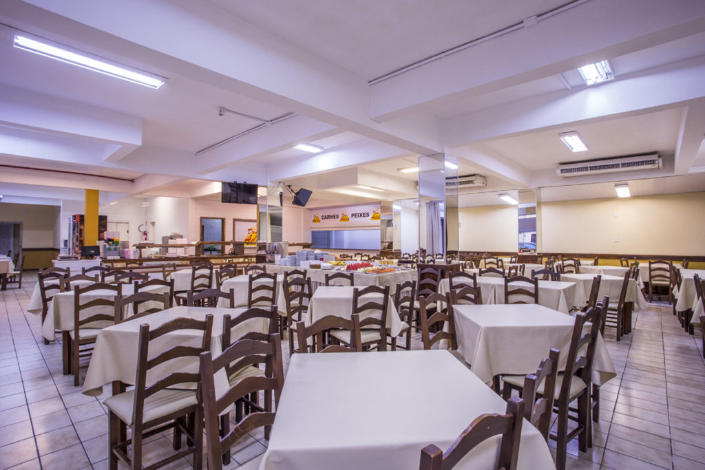 O Restaurante Dona Adda é tradicional em Itapema e região, pela sua comida caseira e da mais alta qualidade. 
O cuidado com a higiene e limpeza nos garantiu prêmios de profissionais do ano em Itapema no ramo de restaurantes.